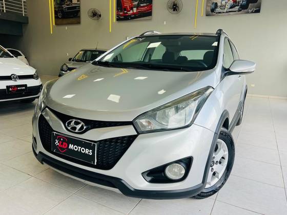 HYUNDAI HB20X 1.6 16V STYLE FLEX 4P AUTOMÁTICO HYUNDAI HB20X 1.6 16V STYLE FLEX 4P AUTOMÁTICO